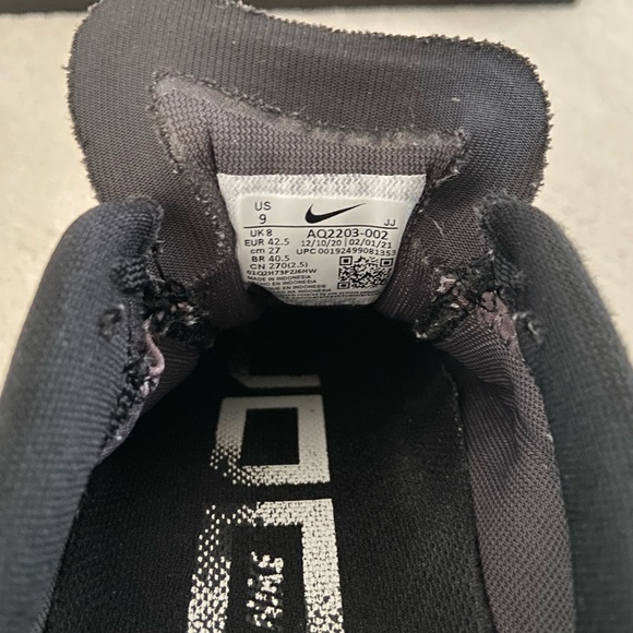 Nike Running Shoes - Picture 5 of 5